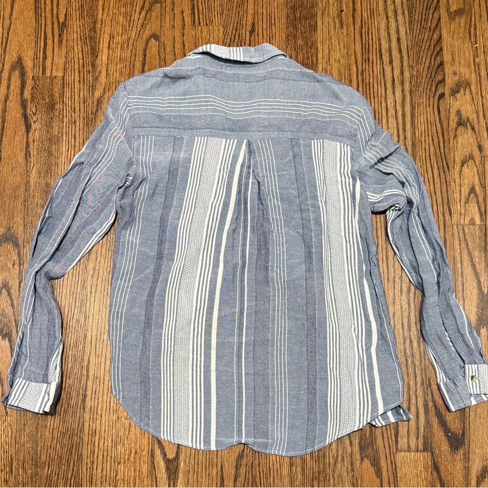 Maeve Navy and White Striped Long-Sleeve Button-Up Shirt‎ - Picture 3 of 7